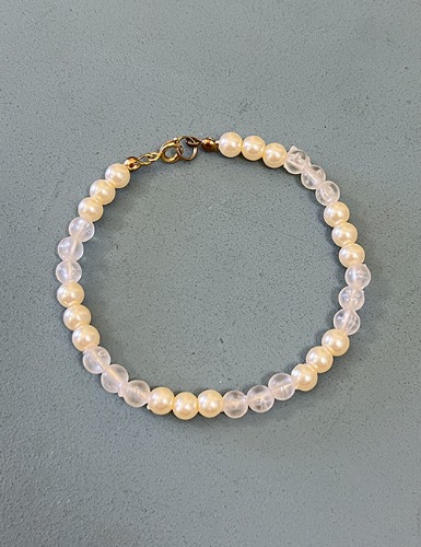 PEARL CHAINED BRACELET