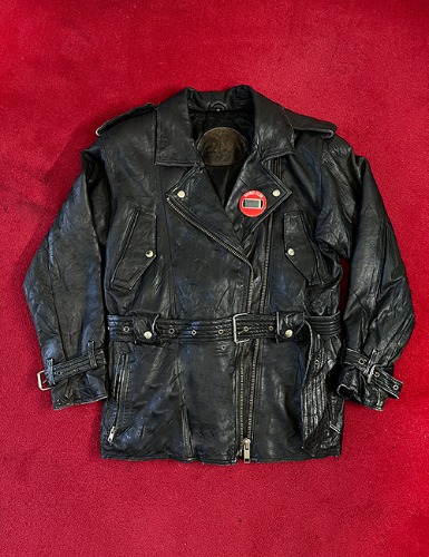 MOTORCYCLE BELTED LEATHER JACKET WITH PIN BUTTON