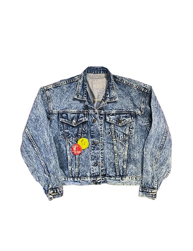 VINTAGE WASHED DENIM JACKET WITH PIN BUTTONS